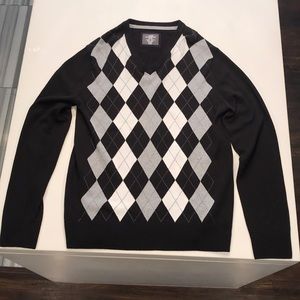 H&M Black V-Neck Argyle Sweater - XL